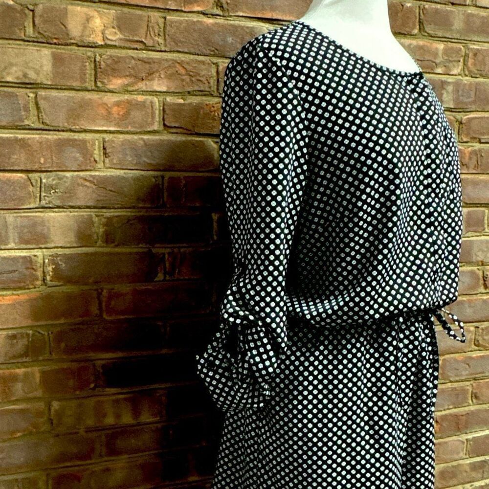 Loft Women’s Black & White Long Sleeve Button Front Romper Sz 10 NEW - Picture 3 of 7